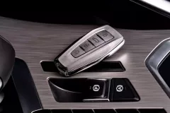 geely-coolray-i-do-obnovleniya-12