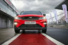 geely-coolray-i-do-obnovleniya-4